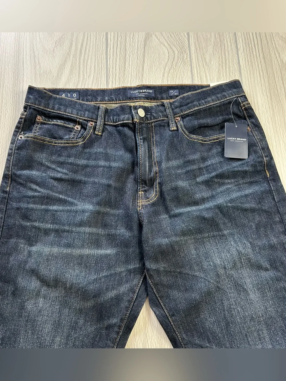 NWT Lucky Brand Men’s 410 Athletic Slim Straight-Fit Jeans MSRP $100 Denim 33x32